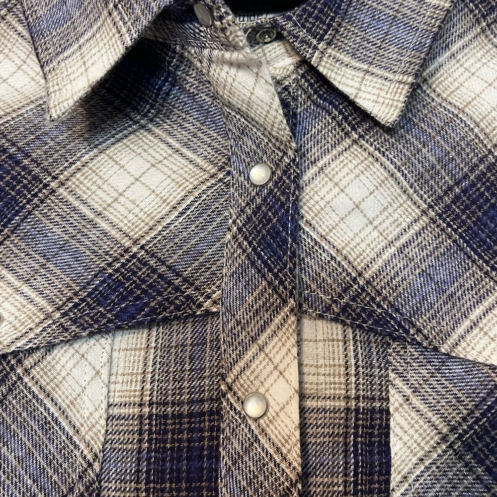 CANYON GUIDE OUTFITTERS WOMENS PINK PLAID FLANNEL BUTTON DOWN - Picture 4 of 15